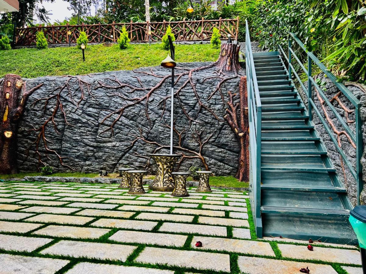 Lodge Blue Peaks Munnar